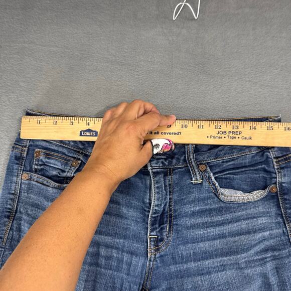 Y2K American Eagle Capri Jeans Womens Size 4 Dark Blue Low Rise Crop Whisker - Picture 10 of 11